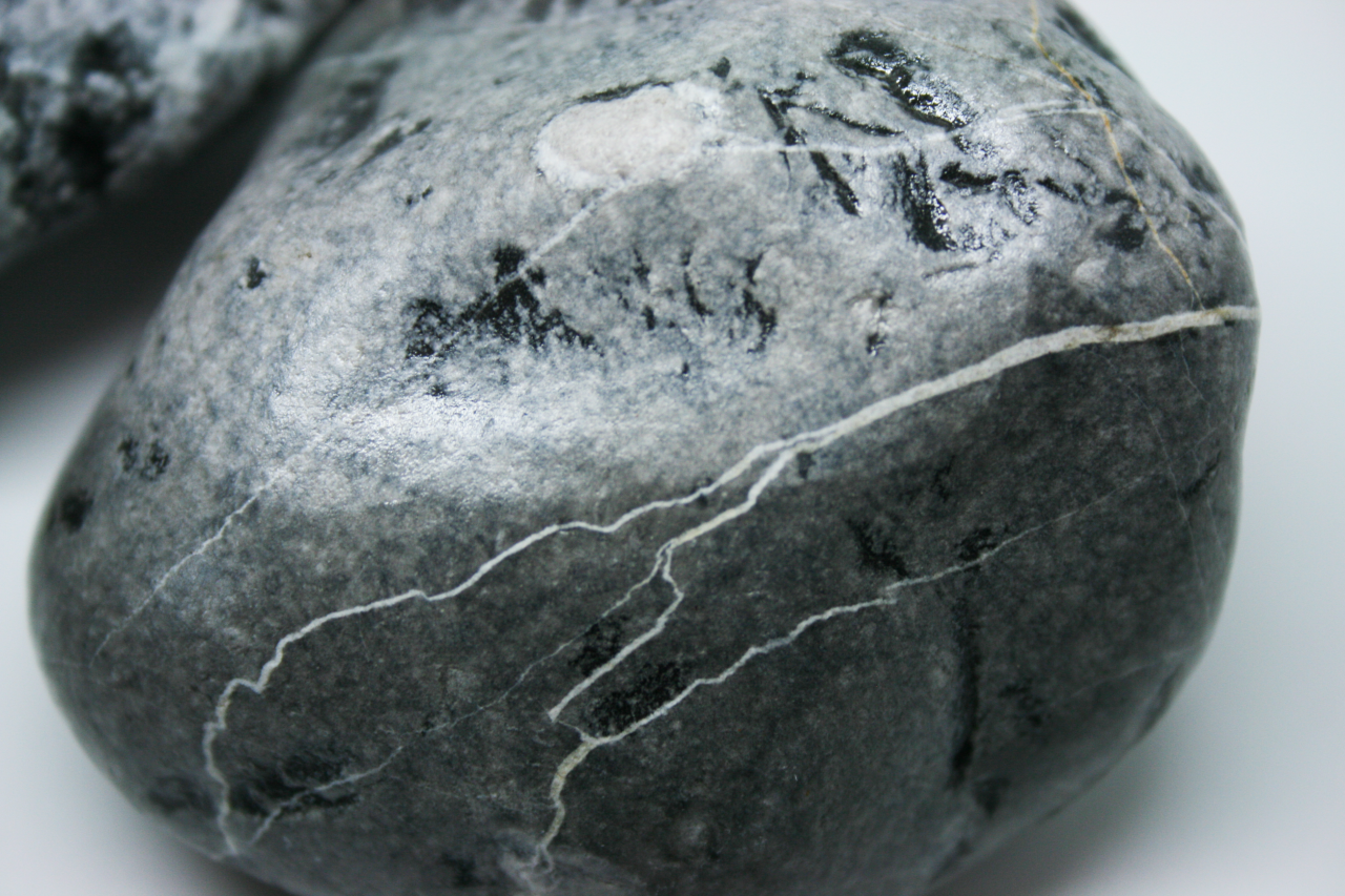 Dekosteine "Grigio Carnico" - ital. Naturmarmor für Innen und Außen, ca. 25kg
